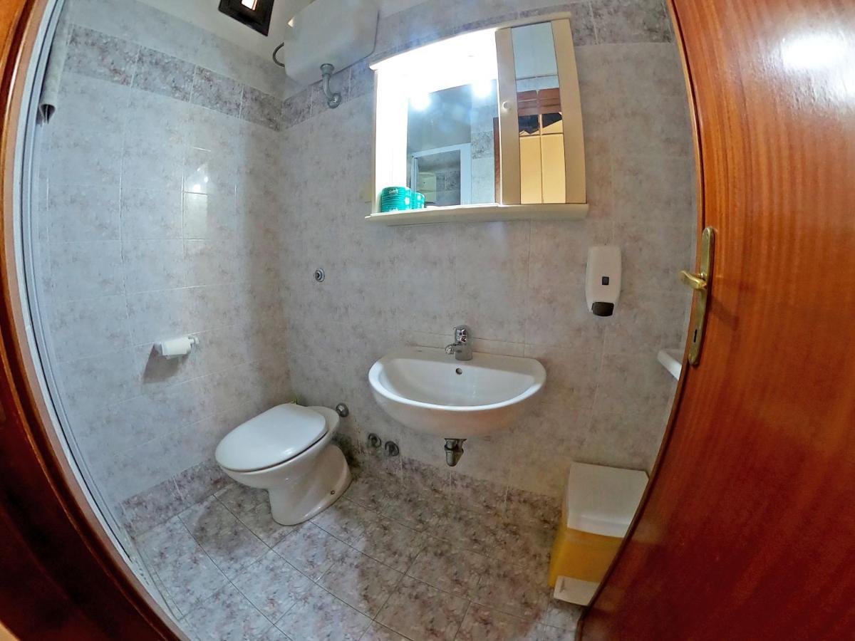 Scano Comfort Inn Santa Teresa Gallura Eksteriør billede