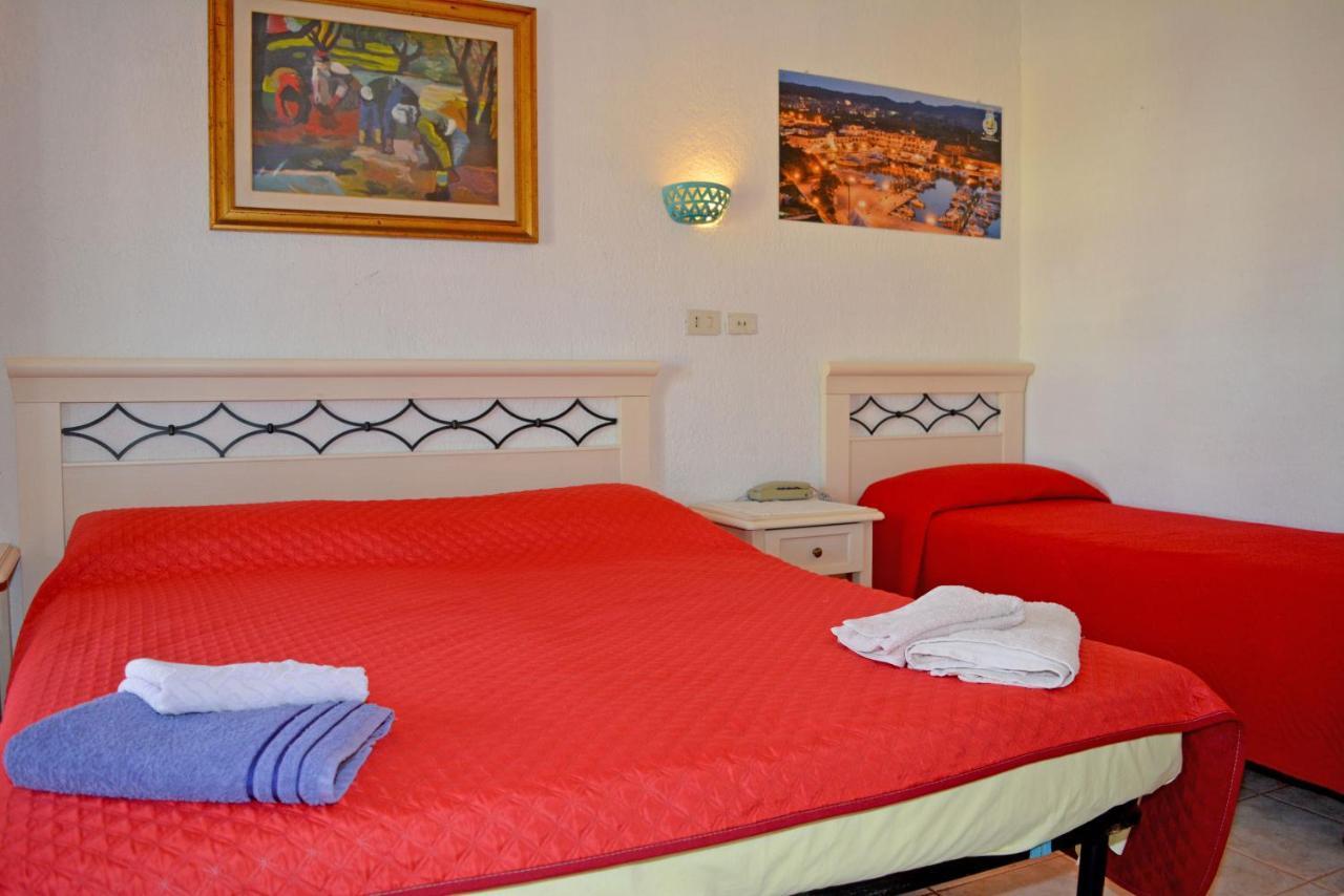 Scano Comfort Inn Santa Teresa Gallura Eksteriør billede