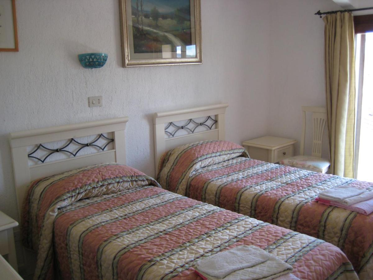 Scano Comfort Inn Santa Teresa Gallura Eksteriør billede